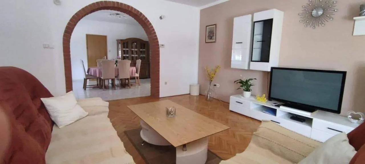 Apartment Eva Rovinjsko Selo