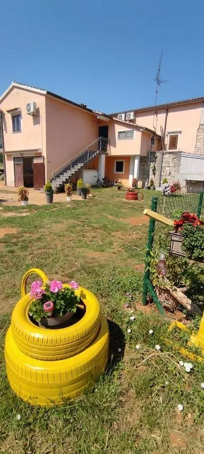 Apartment Eva Rovinjsko Selo